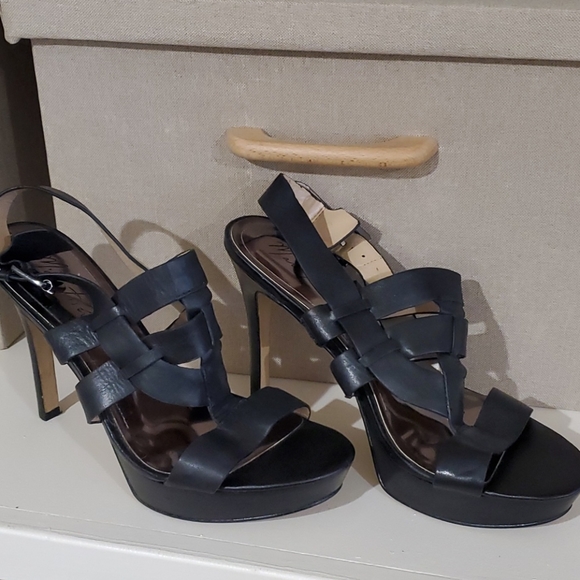 Marc Fisher leather stilettos - Picture 1 of 6
